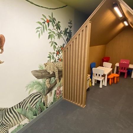Apartament Magma Z Basenem Morska Klifowa 里沃 外观 照片